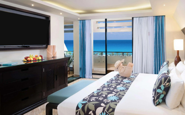 The Pyramid Cancun By Oasis - All Inclusive
