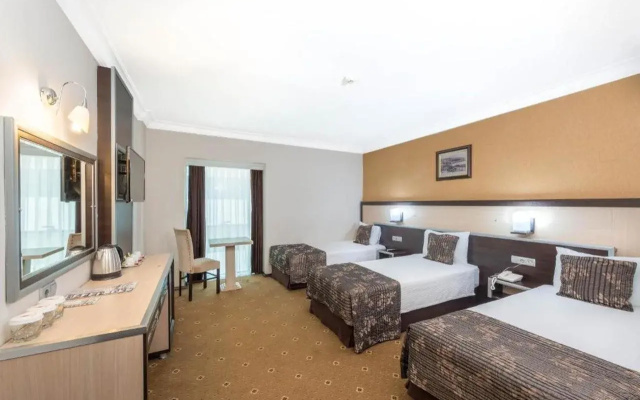 Hotel Ismira