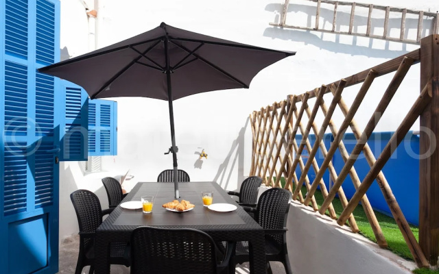 Casa de verano con piscina en el puerto
