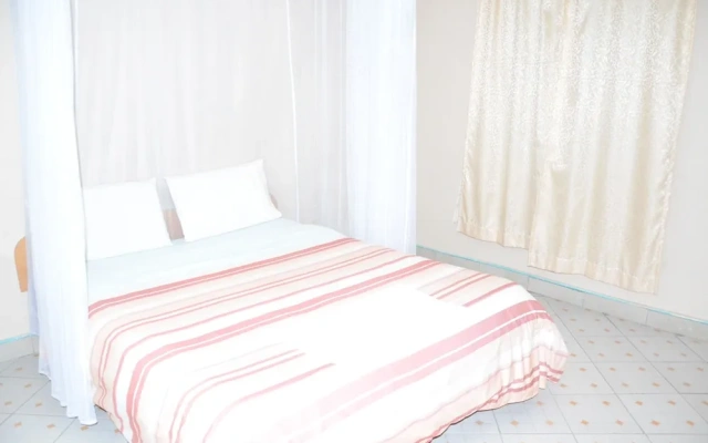 Starehe link hotel