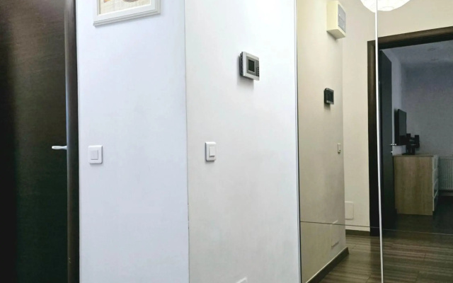 VR2 Central Apartment