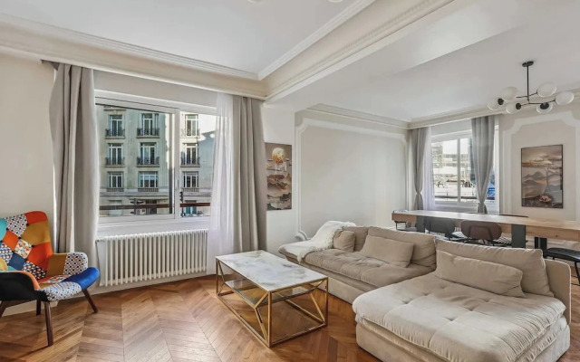 Superb Haussmann-style apt - 2bdr/6p - Trocadero