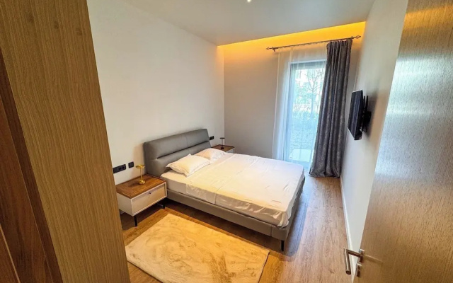 Qumi Porto Suites