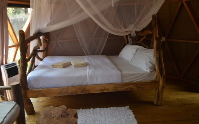 Jinja Backpackers