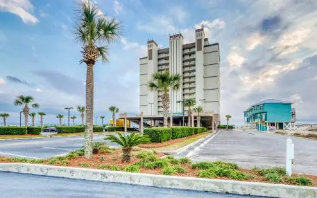 Royal Palms #1006