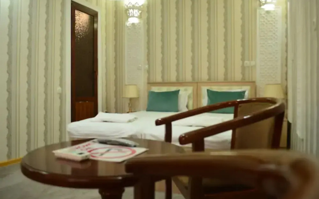 Emir Hotel
