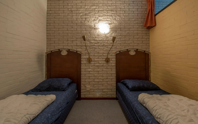 Vibrant Apartment with Dishwasher near Grevelingen Lake
