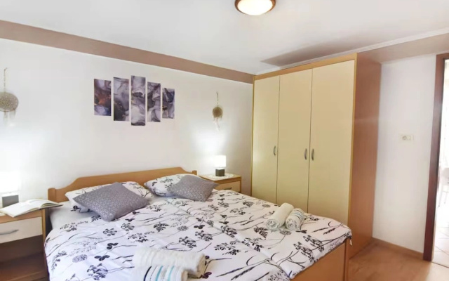 Bright Flat With sea View Terrace