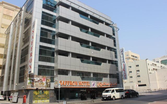 Saffron Hotel вид на фасад