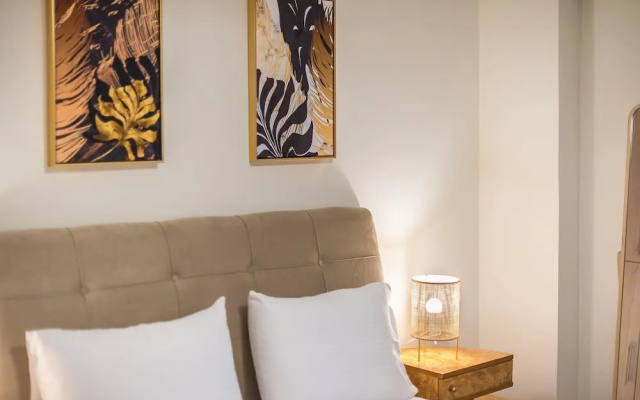 Boutique Suite by Cloudkeys