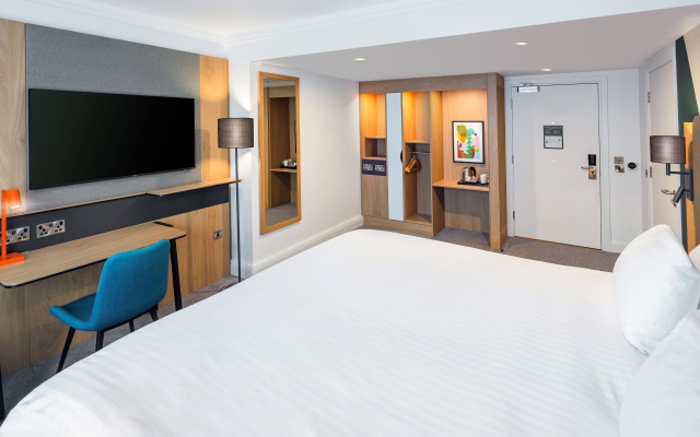 Holiday Inn Aylesbury by IHG