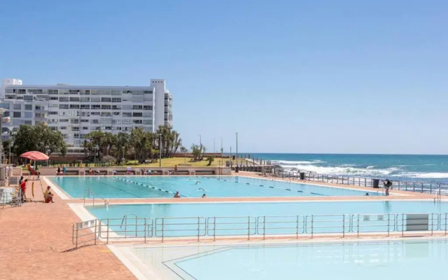 Sassy Studio in Trendy Sea Point