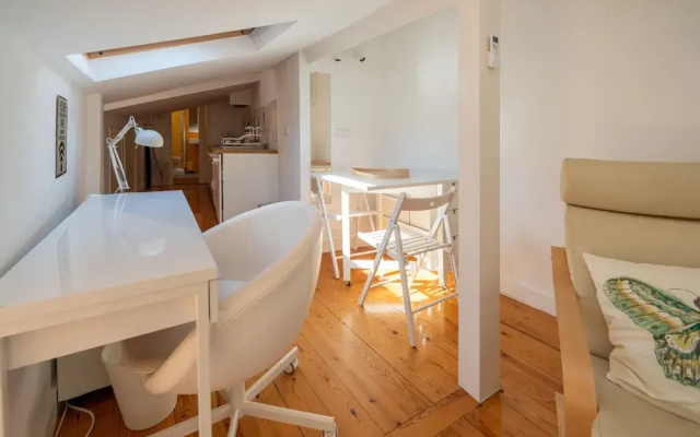 Bairro Alto Tiny Studio by Homing