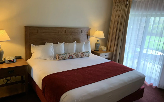 Fireside Inn & Suites Gilford