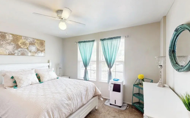 History, Hikes & Cozy Nights: Parowan Gem w/ Deck!