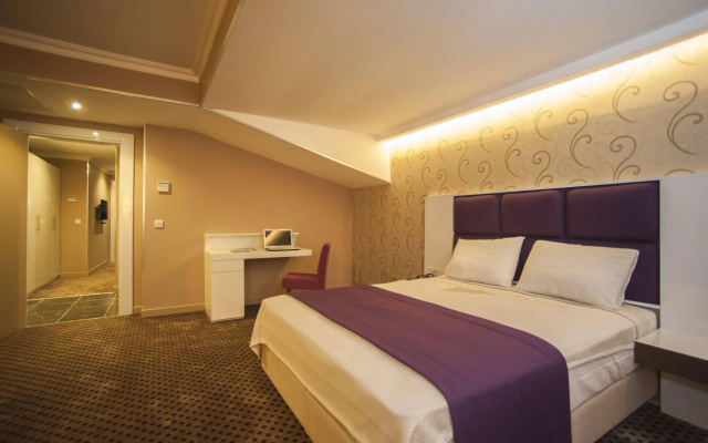 Comfort Haramidere