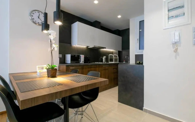 TONIS Le Petit Nicolas 1BD Apartment in Koukaki!