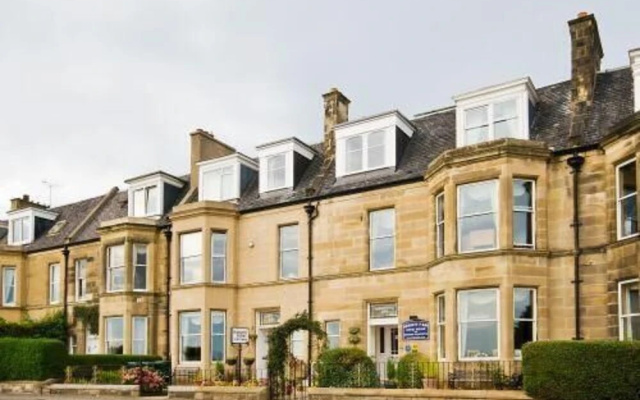 Heriott Park Guest House