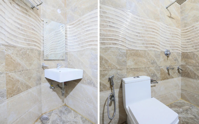 OYO 71898 Hotel King Villa's