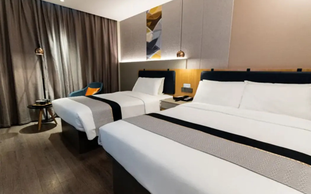 Home Inn Business Hotel (Jinzhou Liaoshen Battle Memorial Hall Shiqiaozi Early Market Branch）