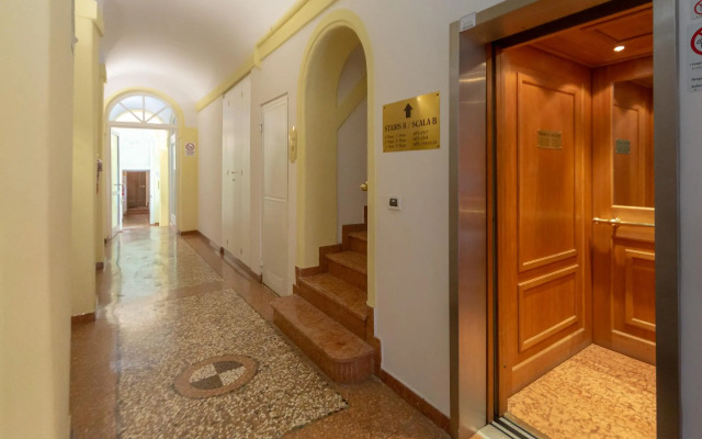 Santo Stefano Apartments