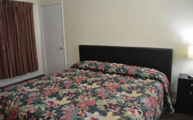 Budget Inn