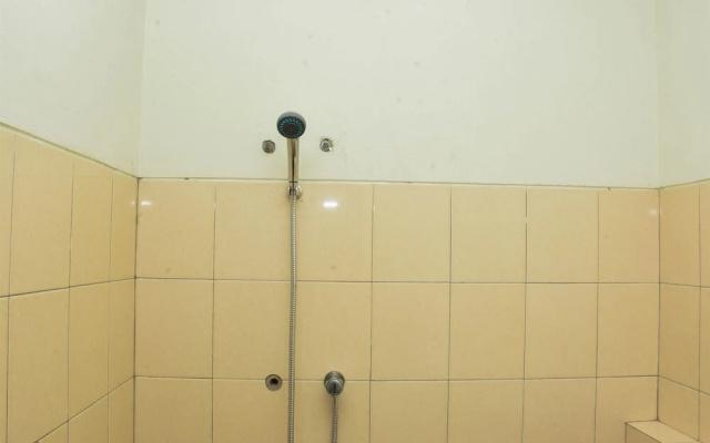 Good Deal Studio Room At Pakubuwono Terrace Apartment