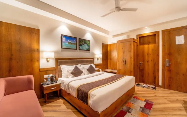 Hotel The Grand Dewan