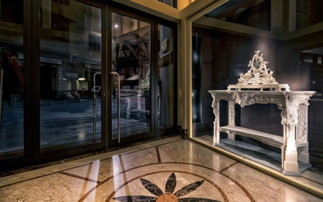 Отель B&B Hotel Firenze Pitti Palace al Ponte Vecchio