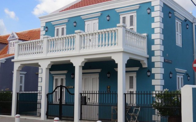 Kas di Laman Curaçao in Willemstad, Curacao from 173$, photos, reviews - zenhotels.com hotel front