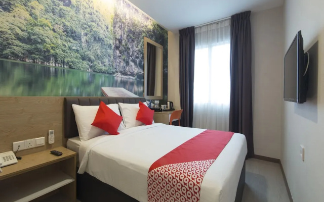 OYO 44019 Nas Hotel