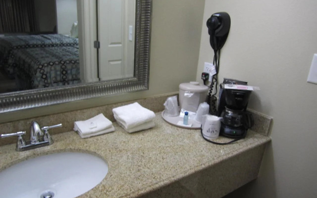 Executive Inn & Suites Joaquin