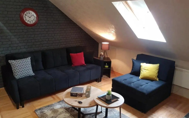 Kraljevi čardaci, apartman 7/53