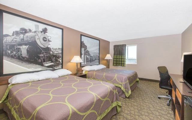 Super 8 Motel - Belleville
