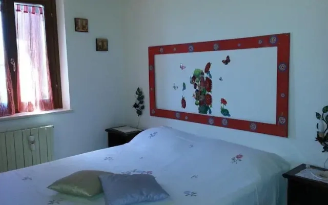 Casale pie di loggio greccio