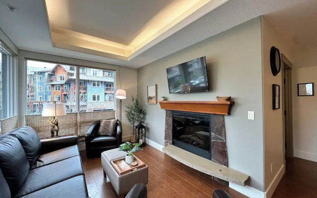 Solara Corner Suite-Pool & Hot Tub & Spa
