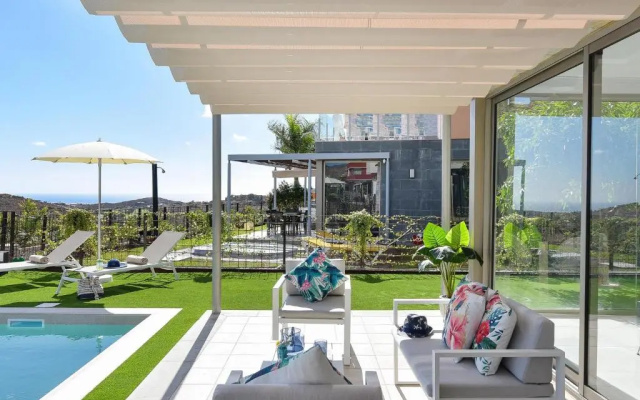 Los Dragos Salobre Golf Villas 3