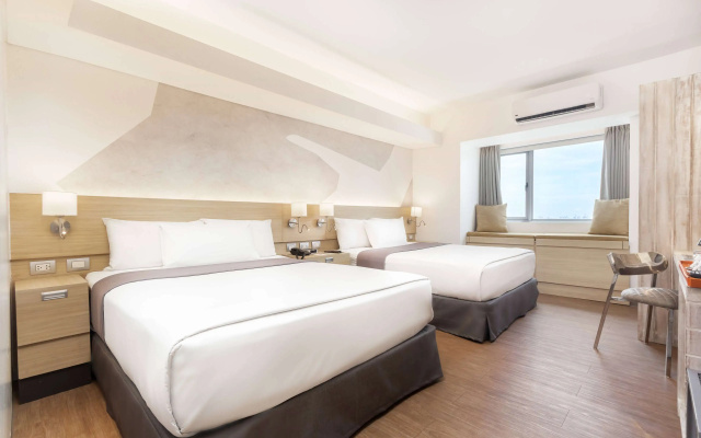 TRYP by Wyndham Mall of Asia Manila