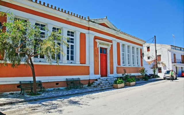 Avgi Studio In Gaios