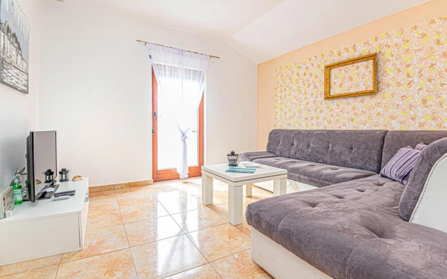 Stunning Apartment in Rogoznica With Wifi and 1 Bedrooms