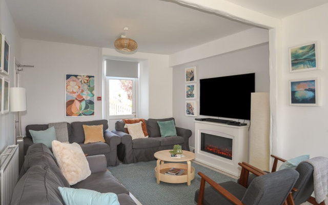 Angorfa Apartment