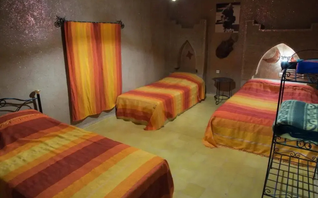 Auberge Hôtel Porte De Sahara Ouzina