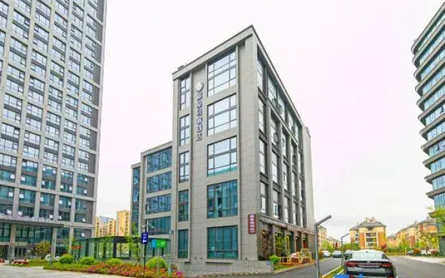 Zhoushan Regent Light Luxury Hotel