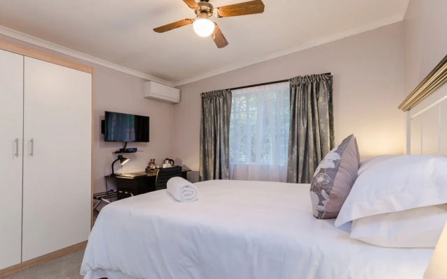 Englewold Manor Guest House