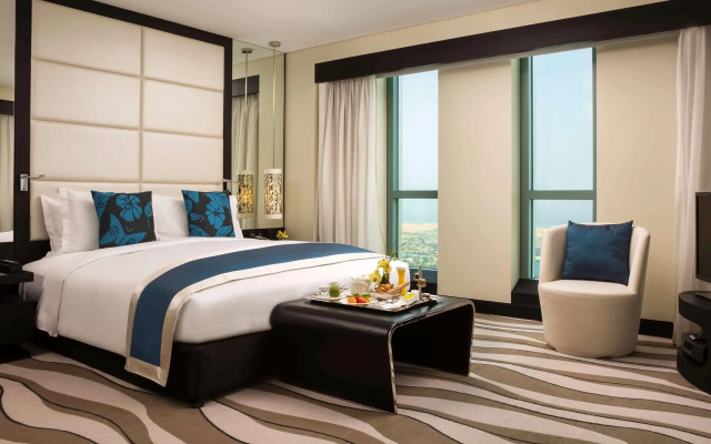 Отель Sofitel Abu Dhabi Corniche