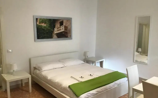 A due passi da Giulietta-Casa Capuleti