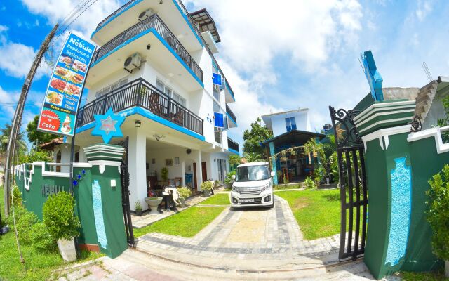 Отель Nebula Residence вид на фасад