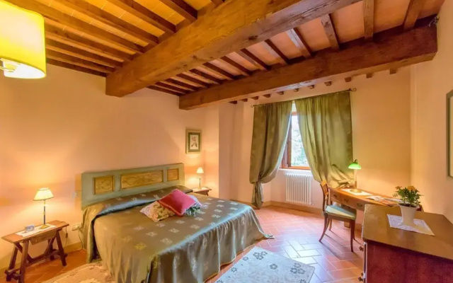 Holiday Home in Tuscany With Pool & BBQ