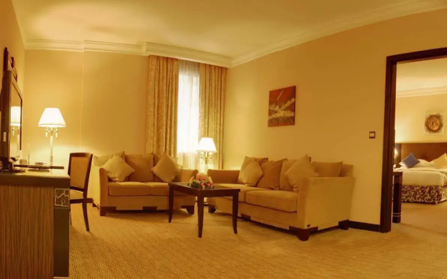 Отель Sharjah Palace Hotel