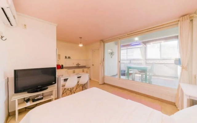 Pocheon Good Terrace Pension